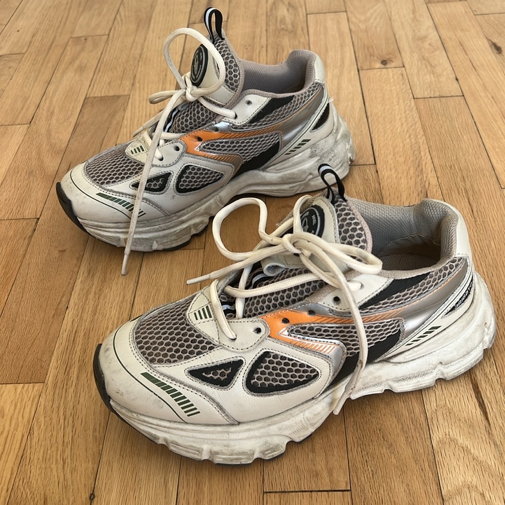 Axel Arigato Marathon Runner
Cremino Kale Green (Women's)